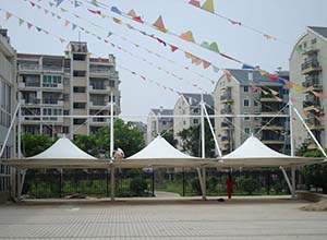 吕梁深夜视频在线【案例】吕梁膜结构停车棚厂家,张拉膜车棚