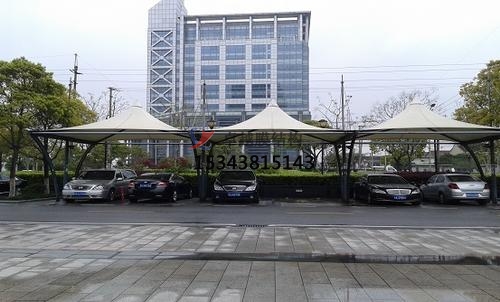 荆门商业广场雨棚搭建